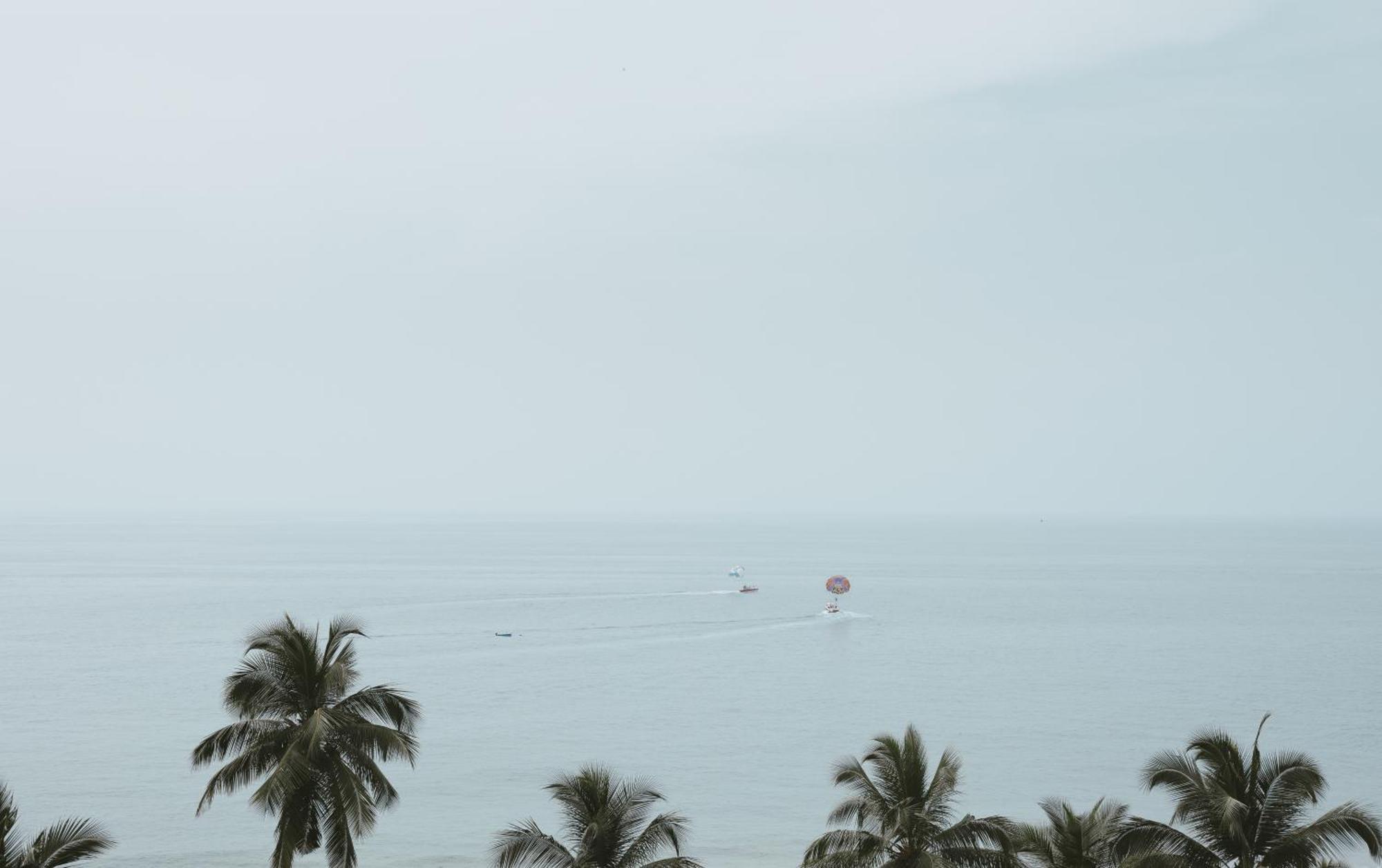 Gokulam Grand Turtle On The Beach Hotel Kovalam Exterior photo