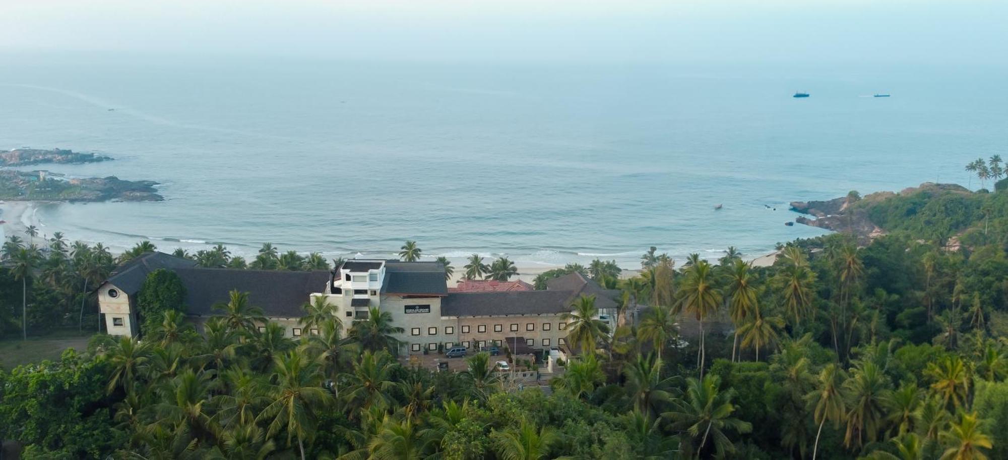 Gokulam Grand Turtle On The Beach Hotel Kovalam Exterior photo