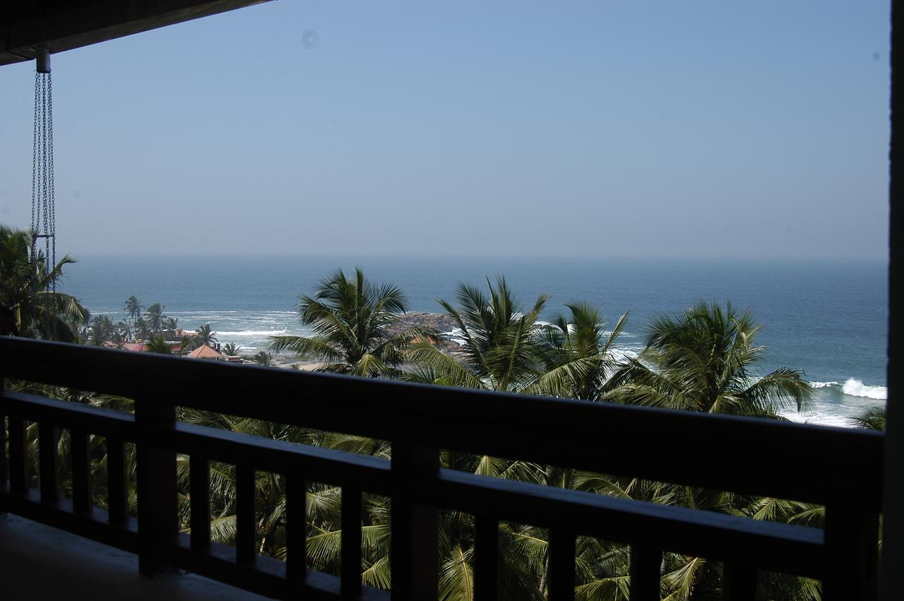 Gokulam Grand Turtle On The Beach Hotel Kovalam Exterior photo